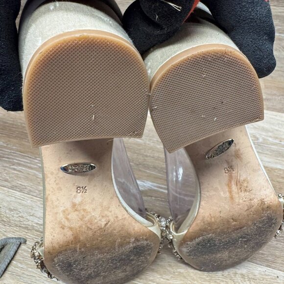 Badgley Mischka Tamara Gold Leather Ankle Strap Sandals Women's Size 8.5 - Picture 4 of 7